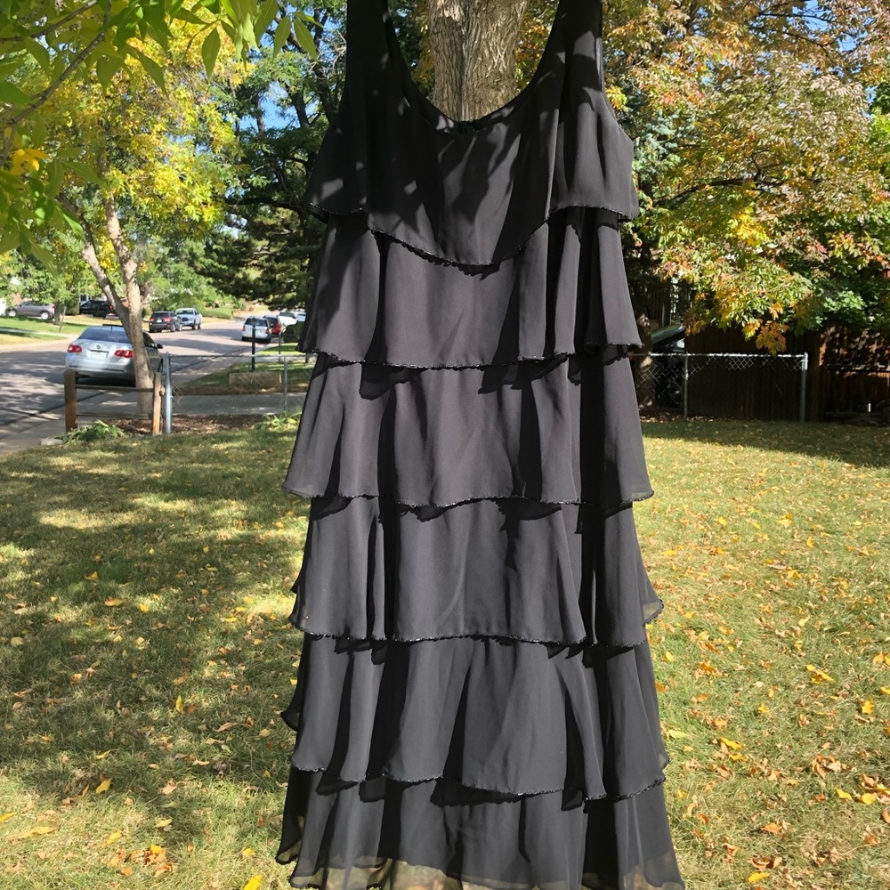 Patra flapper style layered dress